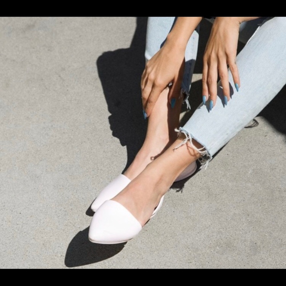 Native Audrey Flats NWOT